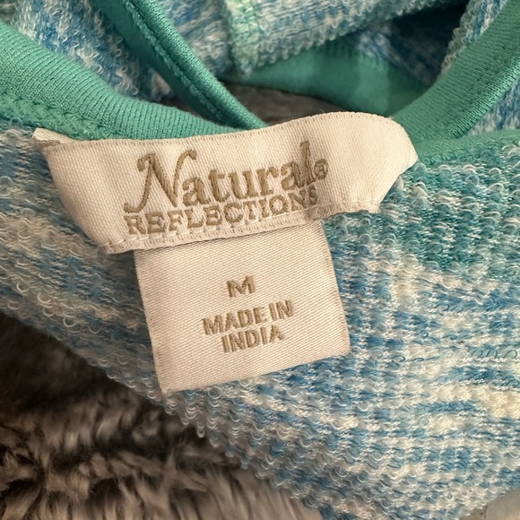 Natural Reflections Blue Striped Cropped Tank Top - Picture 5 of 6